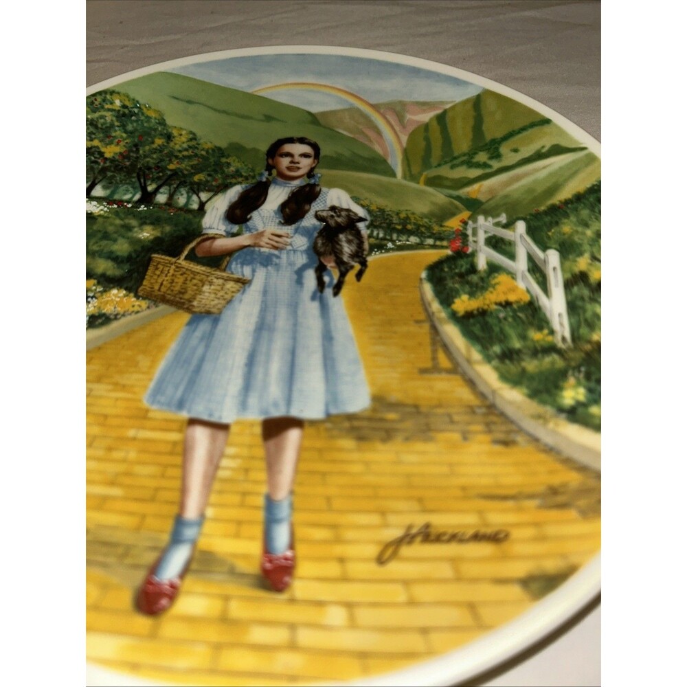 Over the Rainbow Wizard of Oz Knowles Limited Edition Fine China COA Booklet Box